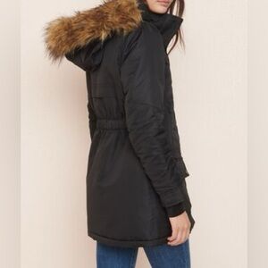 Beyove black hooded jacket with warm insulated lining